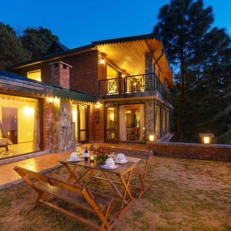Stayvista At The Winter Line With Complimentary Breakfast Kasauli Kültér fotó