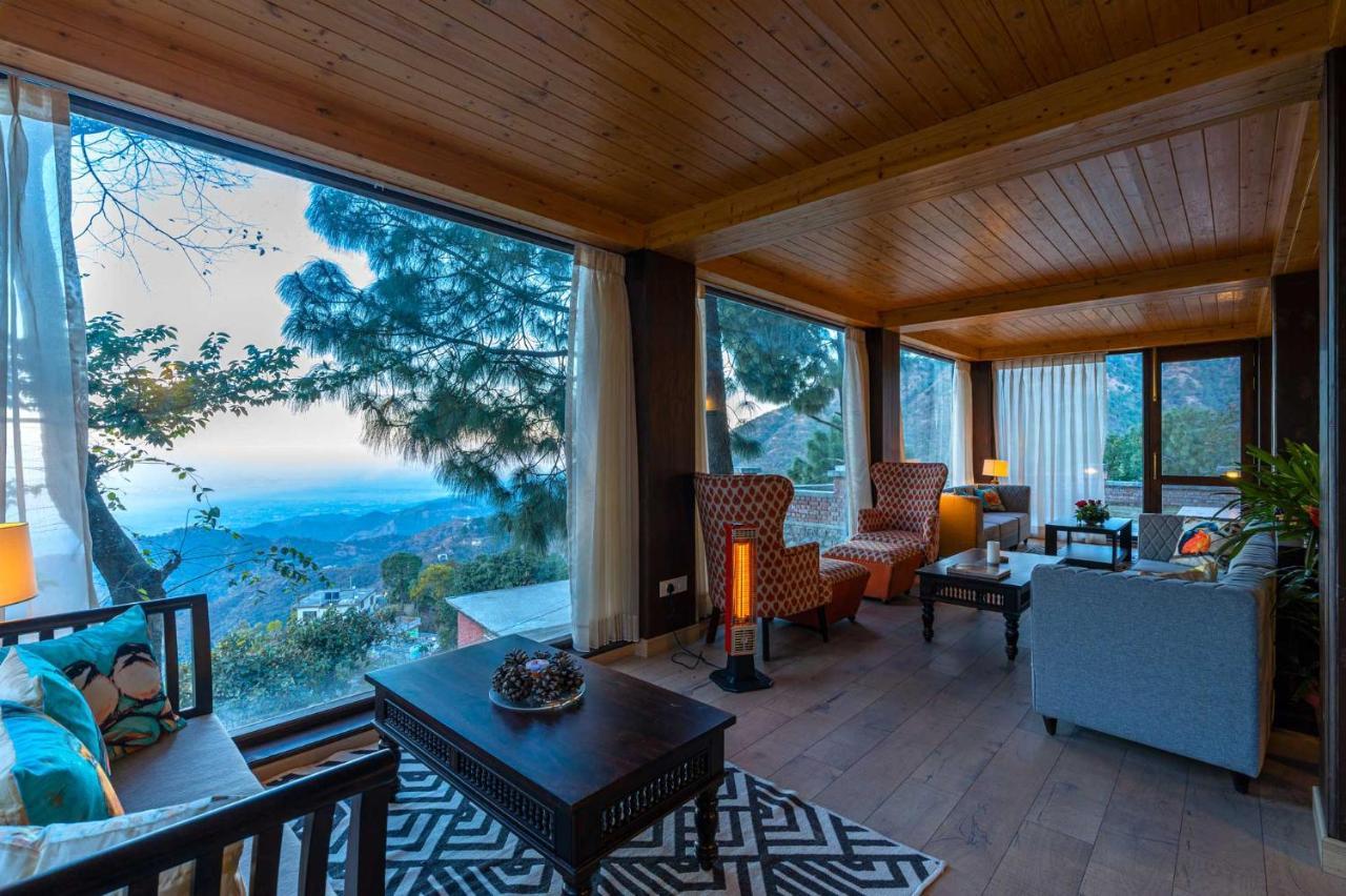 Stayvista At The Winter Line With Complimentary Breakfast Kasauli Kültér fotó