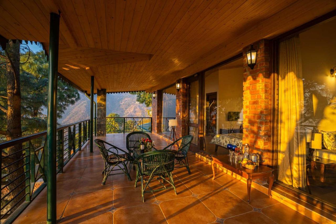 Stayvista At The Winter Line With Complimentary Breakfast Kasauli Kültér fotó