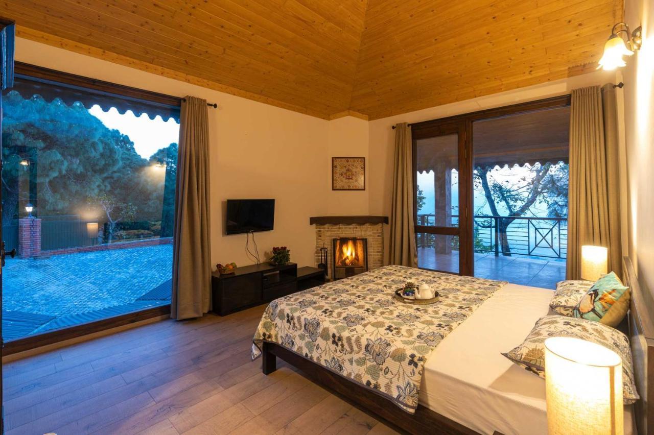Stayvista At The Winter Line With Complimentary Breakfast Kasauli Kültér fotó